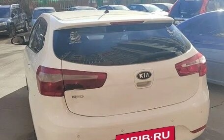 KIA Rio III рестайлинг, 2014 год, 895 000 рублей, 2 фотография