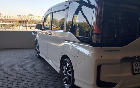 Honda Stepwgn IV, 2015 год, 1 200 000 рублей, 3 фотография