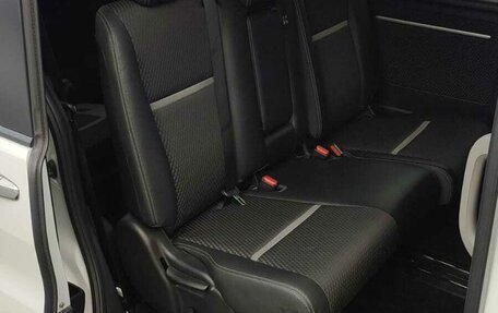 Honda Stepwgn IV, 2015 год, 1 200 000 рублей, 6 фотография