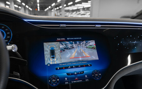 Mercedes-Benz EQS, 2022 год, 9 750 000 рублей, 27 фотография