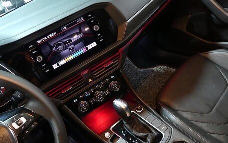 Volkswagen Jetta VII, 2022 год, 1 920 000 рублей, 16 фотография