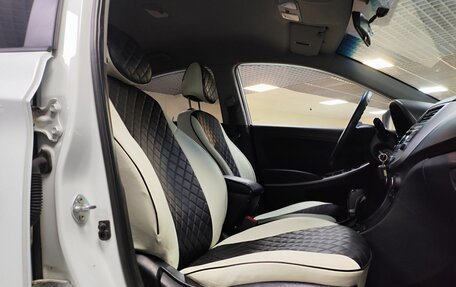 Hyundai Solaris II рестайлинг, 2016 год, 1 063 000 рублей, 12 фотография