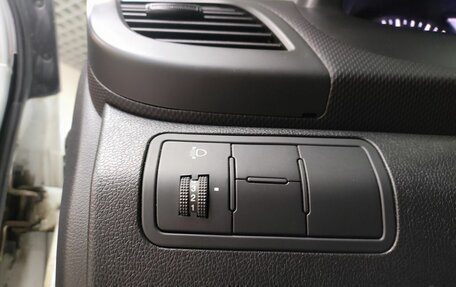 Hyundai Solaris II рестайлинг, 2016 год, 1 063 000 рублей, 18 фотография