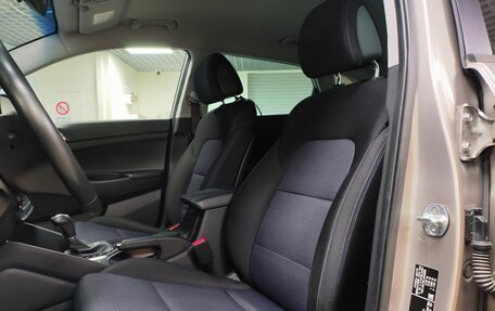 Hyundai Tucson III, 2018 год, 2 173 000 рублей, 10 фотография