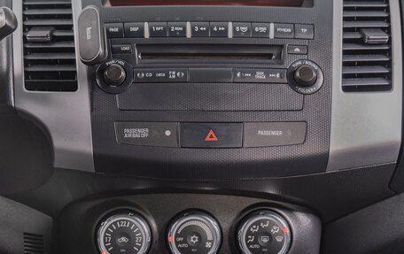 Mitsubishi Outlander III рестайлинг 3, 2012 год, 1 549 000 рублей, 14 фотография