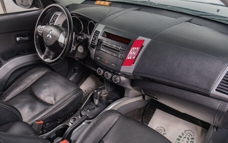 Mitsubishi Outlander III рестайлинг 3, 2012 год, 1 549 000 рублей, 16 фотография