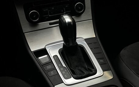 Volkswagen Passat B7, 2011 год, 1 099 000 рублей, 19 фотография