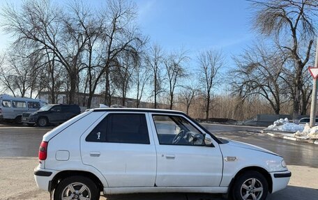 Skoda Felicia I рестайлинг, 2001 год, 100 000 рублей, 2 фотография