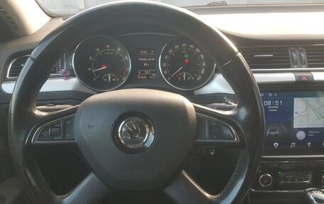 Skoda Superb III рестайлинг, 2014 год, 740 000 рублей, 3 фотография