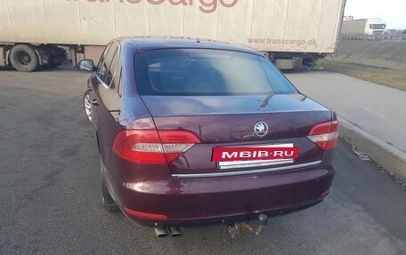 Skoda Superb III рестайлинг, 2014 год, 740 000 рублей, 6 фотография