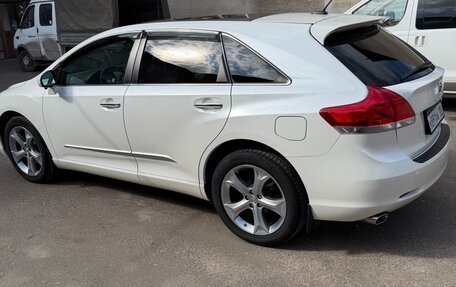 Toyota Venza I, 2011 год, 2 745 000 рублей, 4 фотография