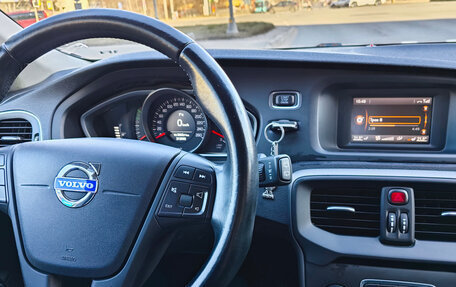 Volvo V40 II рестайлинг, 2015 год, 1 200 000 рублей, 9 фотография