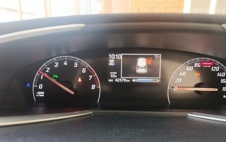 Toyota Sienta II, 2019 год, 2 000 000 рублей, 11 фотография