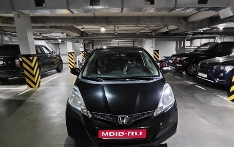 Honda Jazz II рестайлинг, 2012 год, 820 000 рублей, 2 фотография