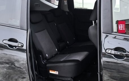 Toyota Sienta II, 2018 год, 1 540 000 рублей, 10 фотография