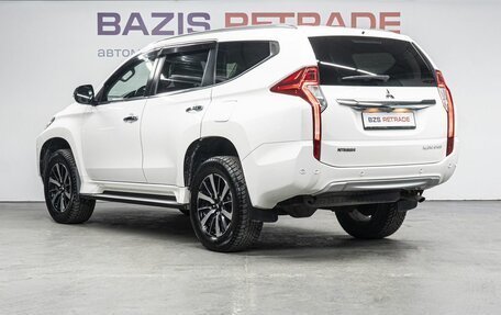 Mitsubishi Pajero Sport III рестайлинг, 2016 год, 3 070 000 рублей, 8 фотография