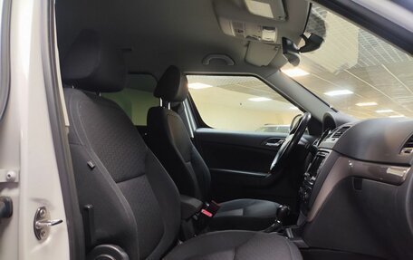 Skoda Yeti I рестайлинг, 2013 год, 1 112 000 рублей, 12 фотография