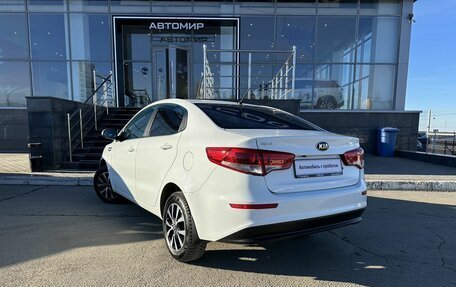 KIA Rio III рестайлинг, 2016 год, 1 030 000 рублей, 7 фотография