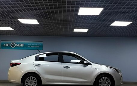 KIA Rio IV, 2020 год, 1 363 000 рублей, 4 фотография