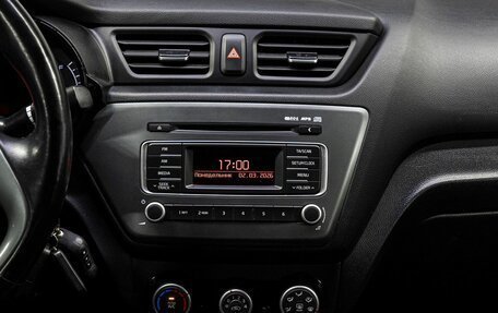 KIA Rio III рестайлинг, 2015 год, 975 000 рублей, 22 фотография