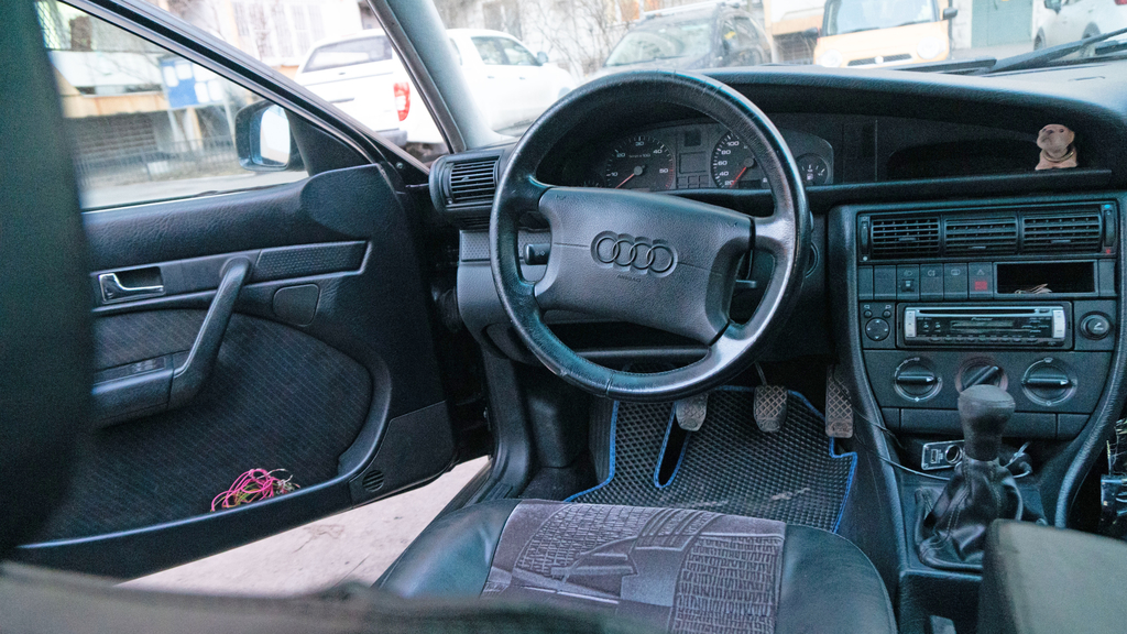 Audi A6 C4, 1995 год, 450 000 рублей, 9 фотография