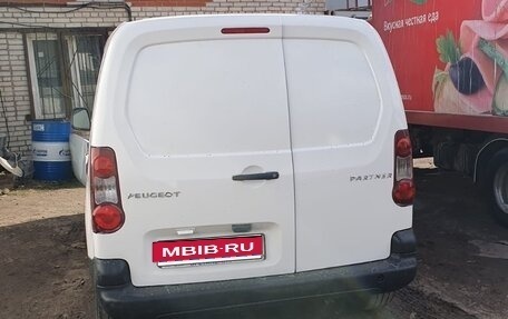 Peugeot Partner II рестайлинг 2, 2012 год, 580 000 рублей, 1 фотография