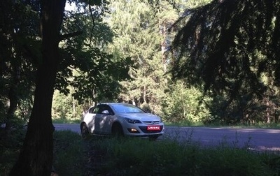 Opel Astra J, 2013 год, 900 000 рублей, 1 фотография