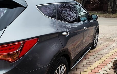 Hyundai Santa Fe III рестайлинг, 2013 год, 1 800 000 рублей, 2 фотография