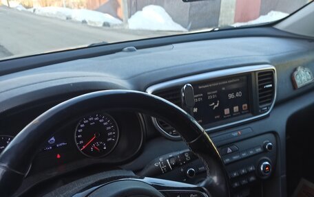 KIA Sportage IV рестайлинг, 2020 год, 2 350 000 рублей, 7 фотография