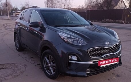KIA Sportage IV рестайлинг, 2020 год, 2 350 000 рублей, 9 фотография