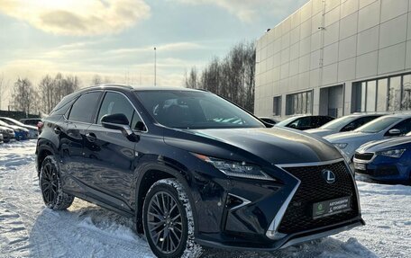 Lexus RX IV рестайлинг, 2017 год, 4 250 000 рублей, 3 фотография