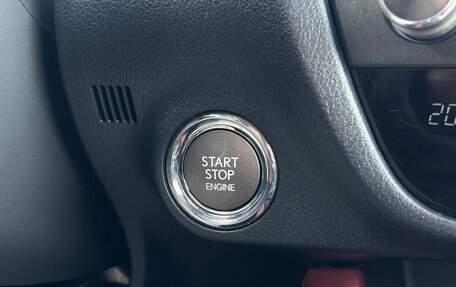 Lexus RX IV рестайлинг, 2017 год, 4 250 000 рублей, 24 фотография