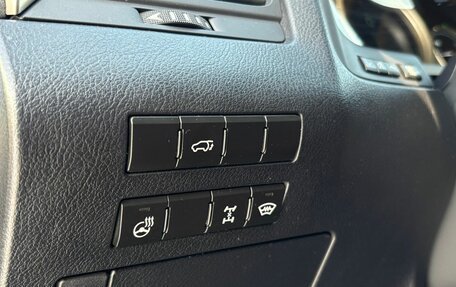 Lexus RX IV рестайлинг, 2017 год, 4 250 000 рублей, 25 фотография