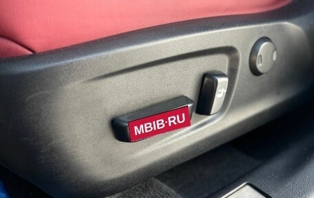 Lexus RX IV рестайлинг, 2017 год, 4 250 000 рублей, 30 фотография