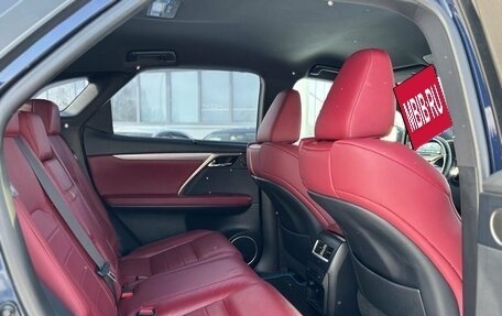 Lexus RX IV рестайлинг, 2017 год, 4 250 000 рублей, 32 фотография