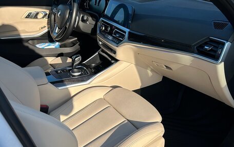 BMW 3 серия, 2020 год, 3 900 000 рублей, 8 фотография