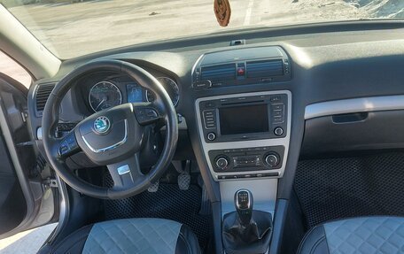 Skoda Octavia, 2012 год, 800 000 рублей, 13 фотография