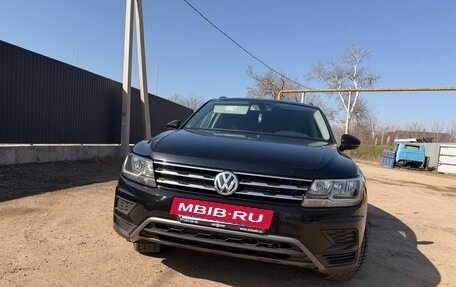 Volkswagen Tiguan II, 2020 год, 2 350 000 рублей, 5 фотография