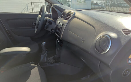 Renault Sandero II рестайлинг, 2018 год, 1 265 000 рублей, 13 фотография