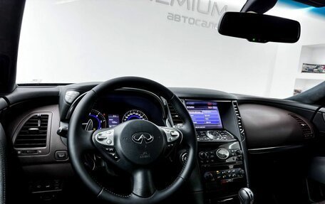 Infiniti QX70, 2015 год, 3 450 000 рублей, 7 фотография