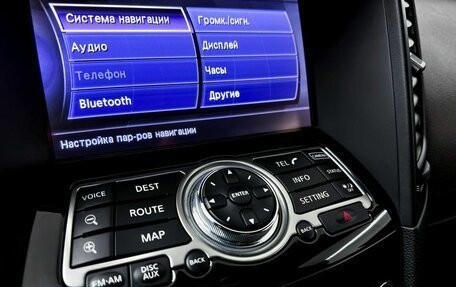 Infiniti QX70, 2015 год, 3 450 000 рублей, 24 фотография