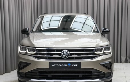 Volkswagen Tiguan II, 2021 год, 3 690 000 рублей, 2 фотография