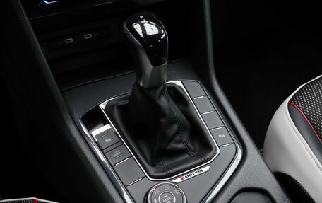 Volkswagen Tiguan II, 2021 год, 3 690 000 рублей, 14 фотография