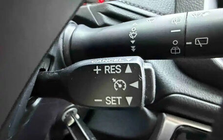 Toyota Yaris XP150 рестайлинг, 2022 год, 1 040 000 рублей, 10 фотография