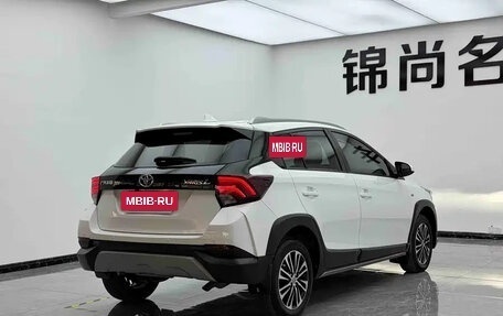 Toyota Yaris XP150 рестайлинг, 2022 год, 1 040 000 рублей, 27 фотография