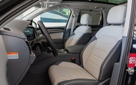 Volkswagen Touareg III, 2025 год, 12 200 000 рублей, 15 фотография