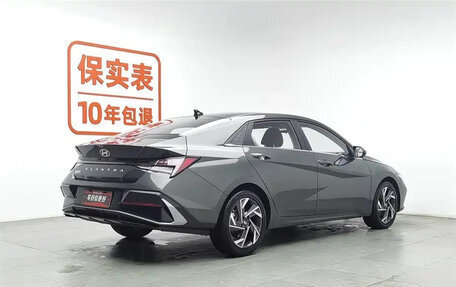 Hyundai Elantra, 2025 год, 1 580 000 рублей, 2 фотография