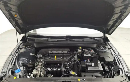 Hyundai Elantra, 2025 год, 1 580 000 рублей, 6 фотография