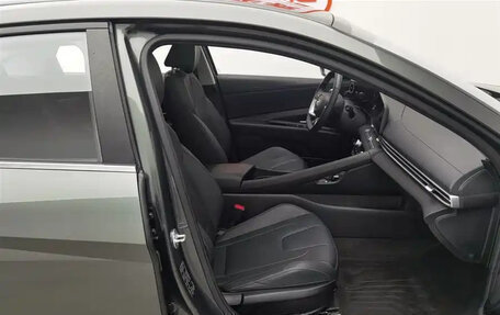 Hyundai Elantra, 2025 год, 1 580 000 рублей, 23 фотография