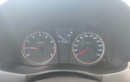 Hyundai Solaris II рестайлинг, 2011 год, 885 000 рублей, 13 фотография